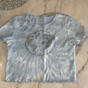 American Eagle Outfitters Blue Earth Graphic Crop Top